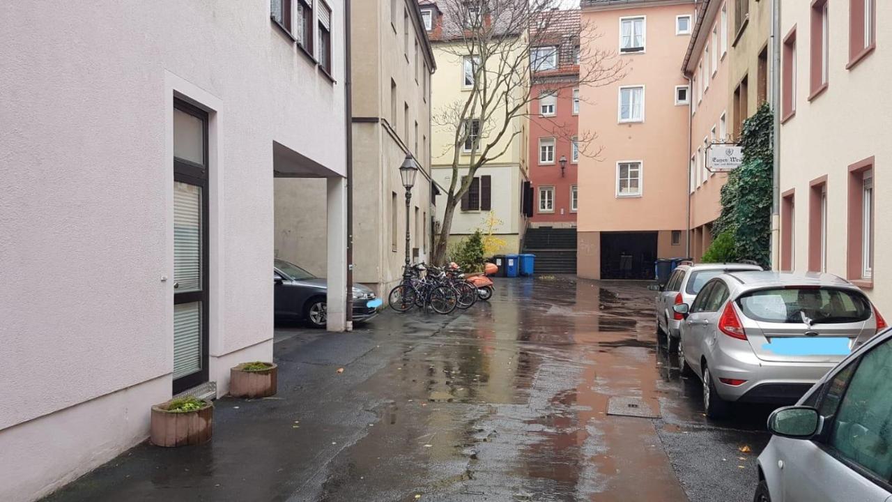Modernes Apartment Im Herzen Von Würzburg Buitenkant foto